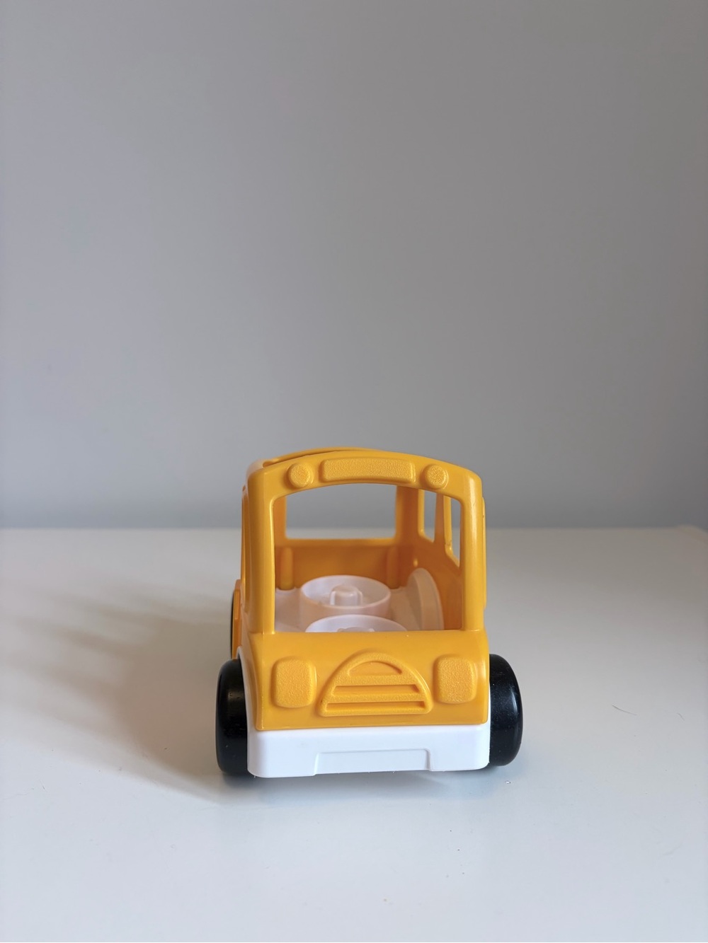 Fisher Price Little People Animalville Bus 2009